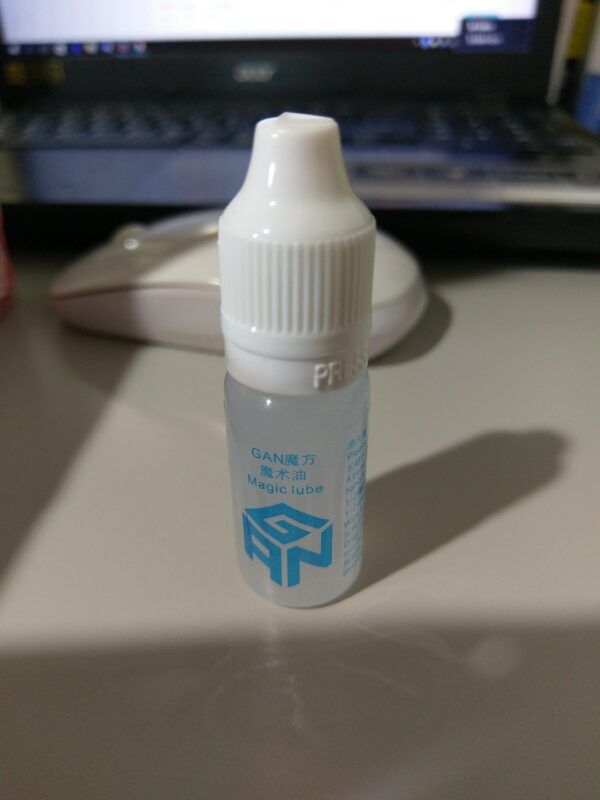 魔術油10ml scaled