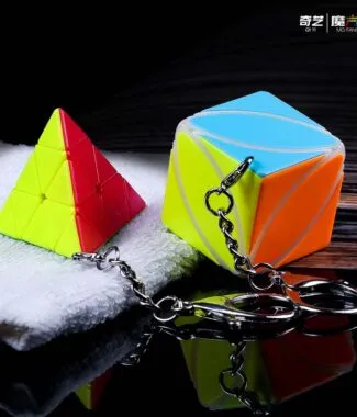 楓葉 金字塔 鑰匙圈 奇藝 異形 魔術方塊 魔方格 磨砂面 魔方 速解 益智玩具 鑰匙扣