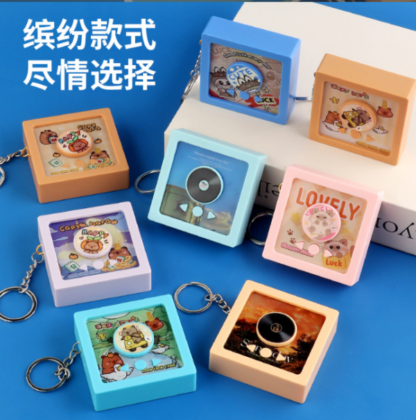 卡通水豚迷你唱片機鑰匙圈可錄音cd盒掛飾包包掛件抓機小禮品